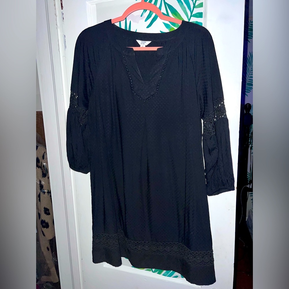 Crown & Ivy Black Scalloped Tunic Dress Women’s S